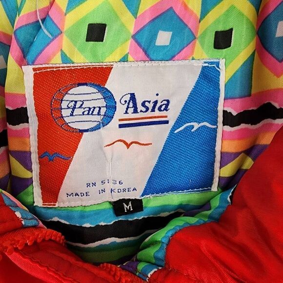 Pan Asia Women's Vintage Red And Yellow Wind Breaker Jacket Size Medium
CL - Picture 10 of 11